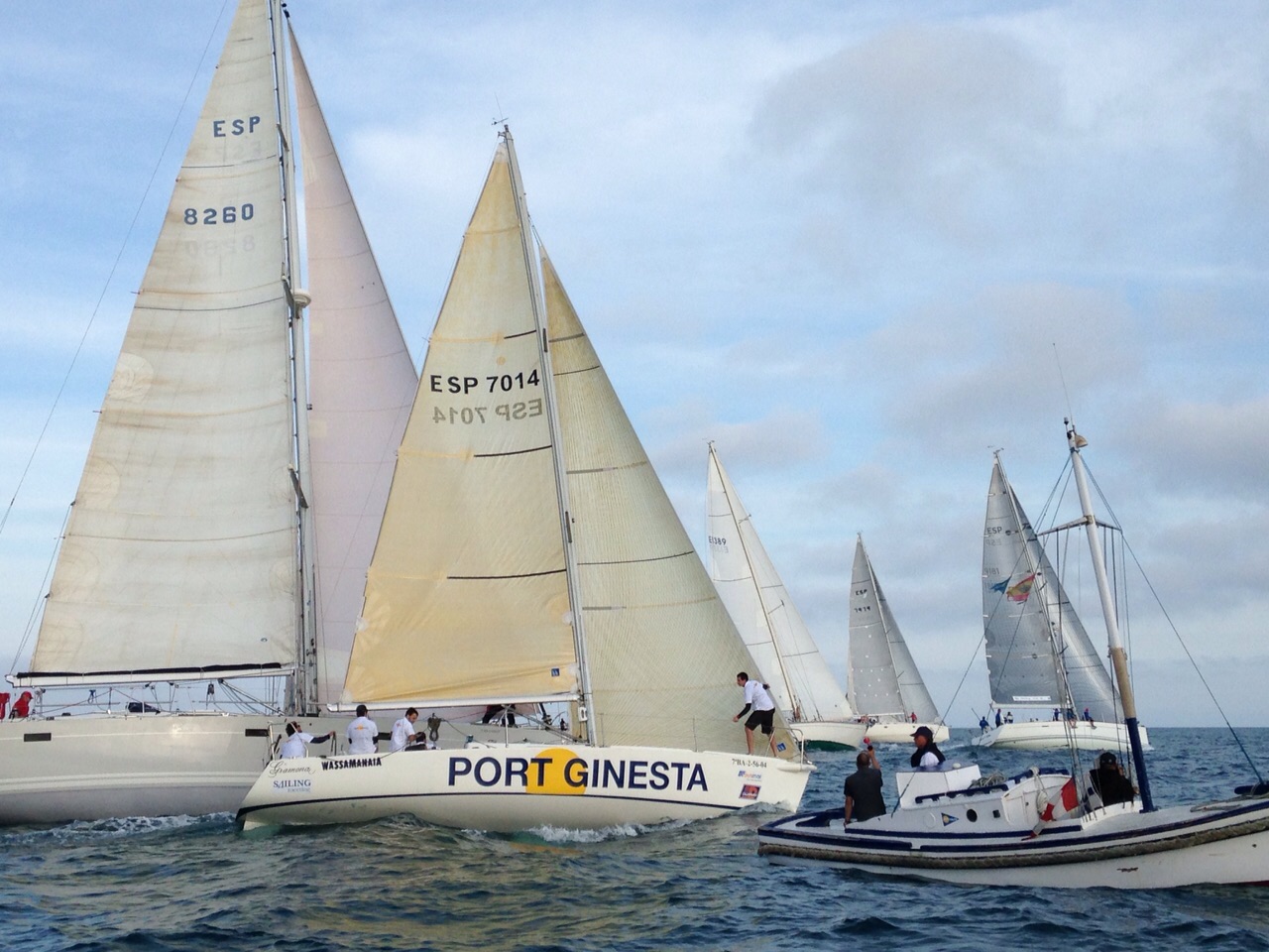 Ausmar patrocina el barco de Port Ginesta en la Regata del Delta