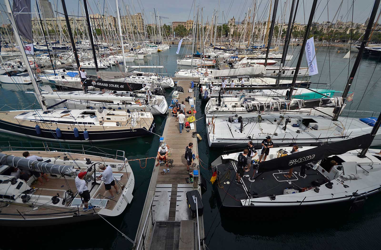 Ausmar-Duarry patrocina el barco Port Ginesta en el Trofeo Conde de Godó
