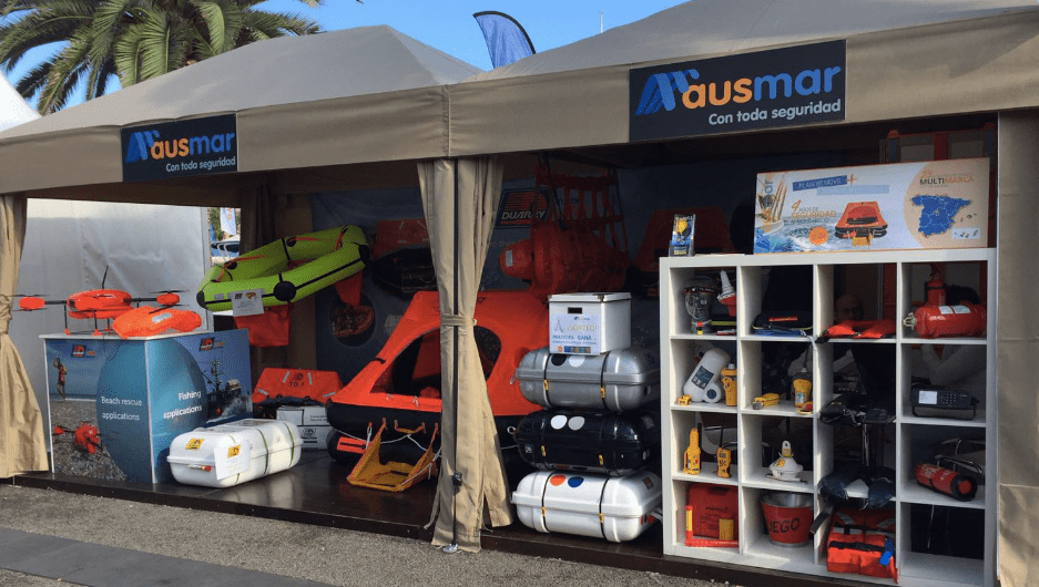 Ausmar presented its new life-rafts at The Barcelona Boat Show