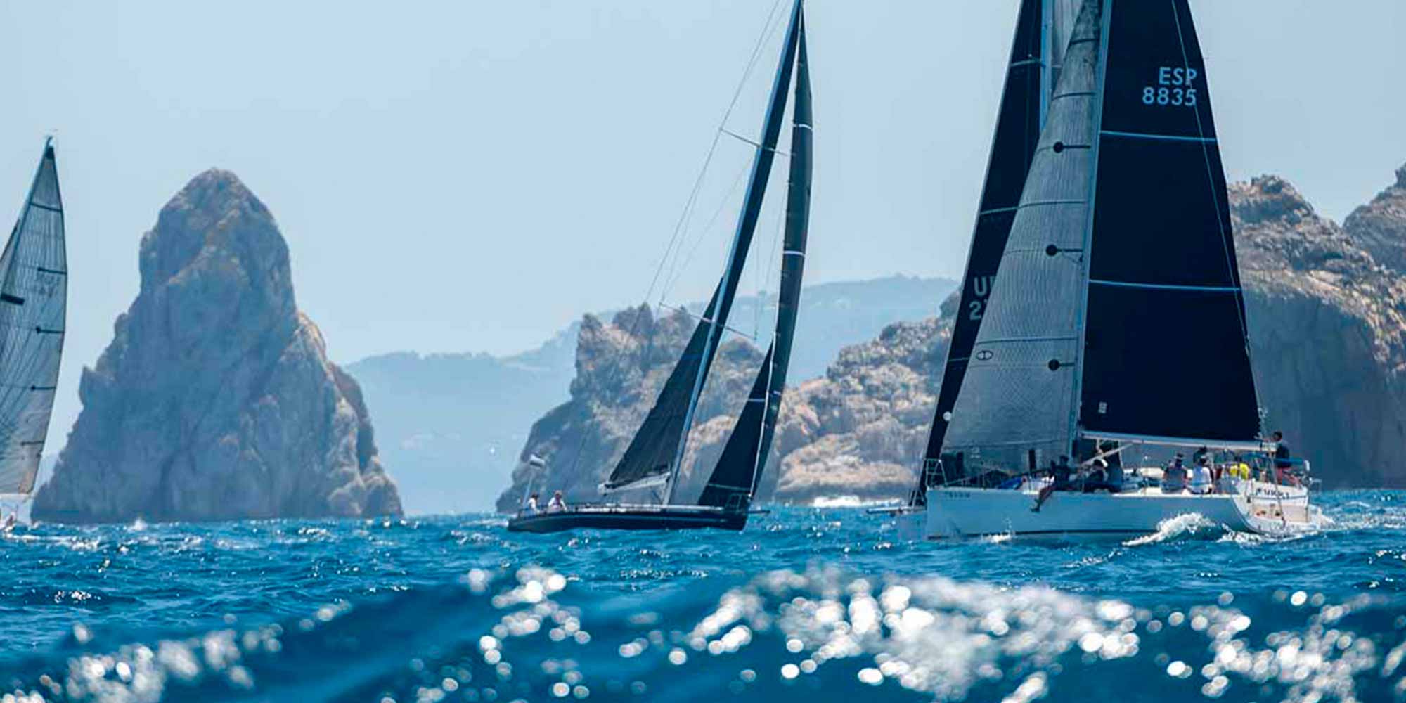 Ausmar, patrocinador oficial de la 32ª Ruta de la Tramuntana: desafío y pasión en la Costa Brava