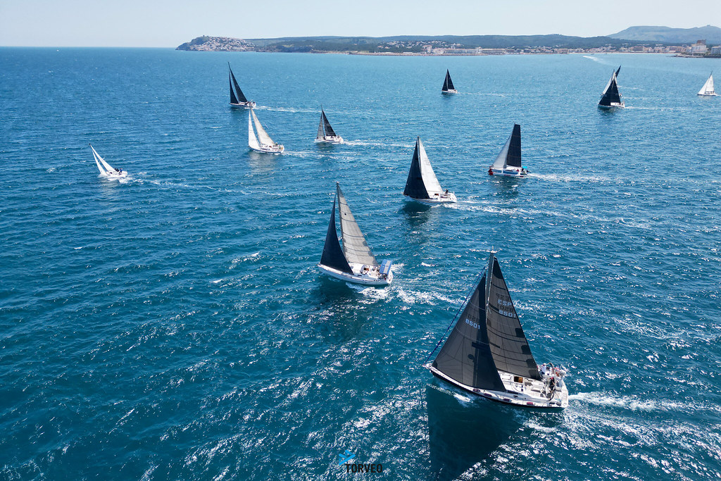 Circuito de Regatas Ausmar 2026: El gran desafío de la vela de altura en el Mediterráneo
